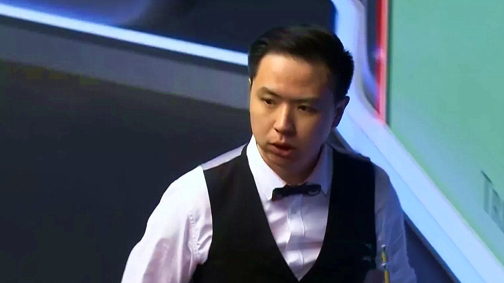 在当今足球 在当今足球