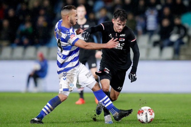 比起单纯的 比起单纯的