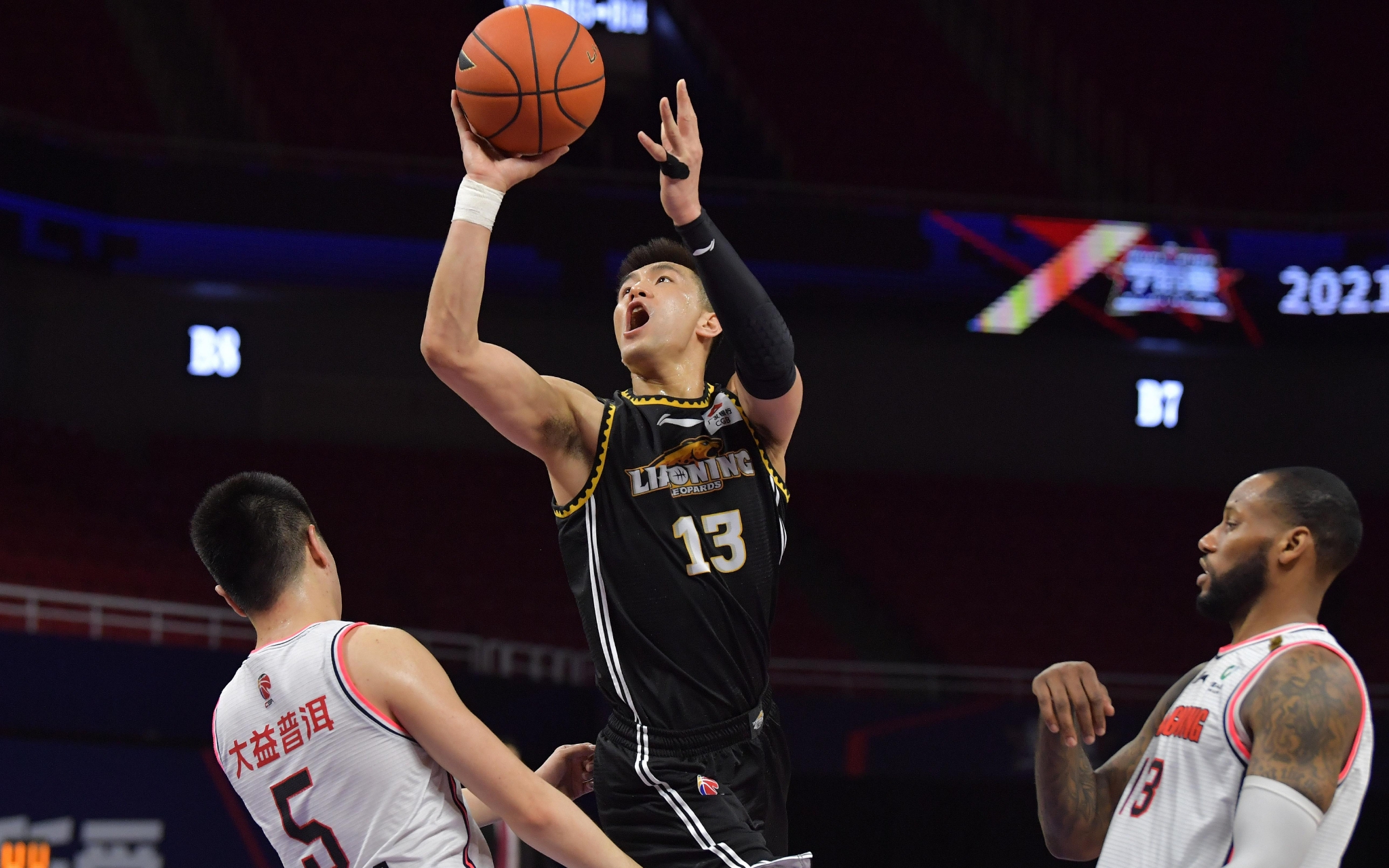 后点8号位 后点8号位