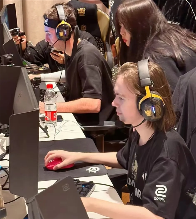 再选策略 再选策略